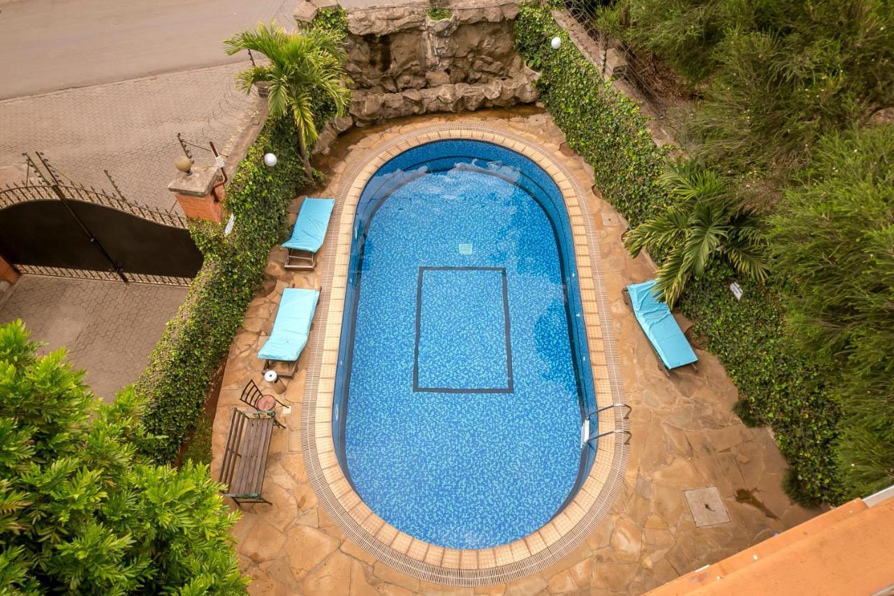 ניירובי Meltonia Luxury Suites מראה חיצוני תמונה